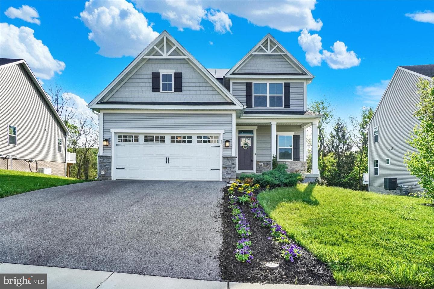 66 Lady Harrington Drive photo 2
