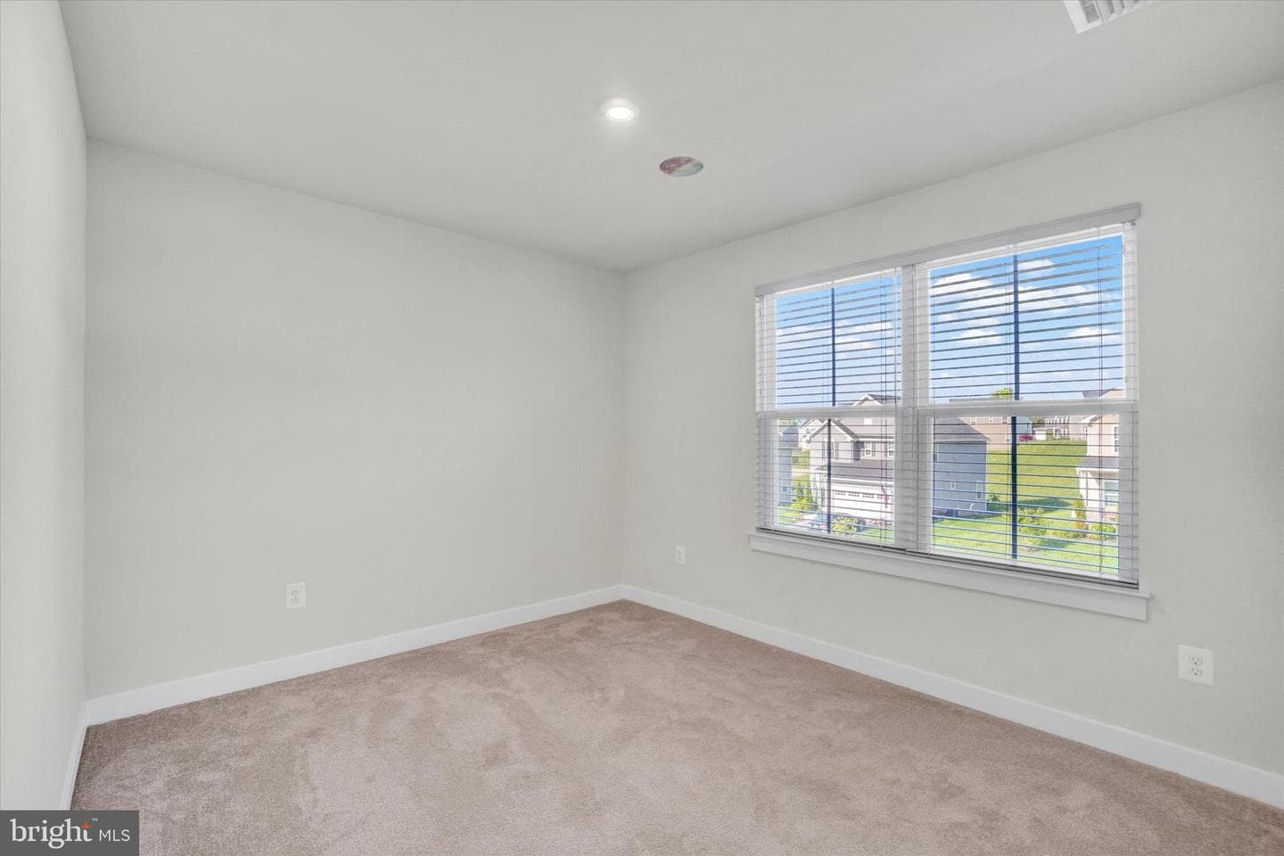 66 Lady Harrington Drive photo 26