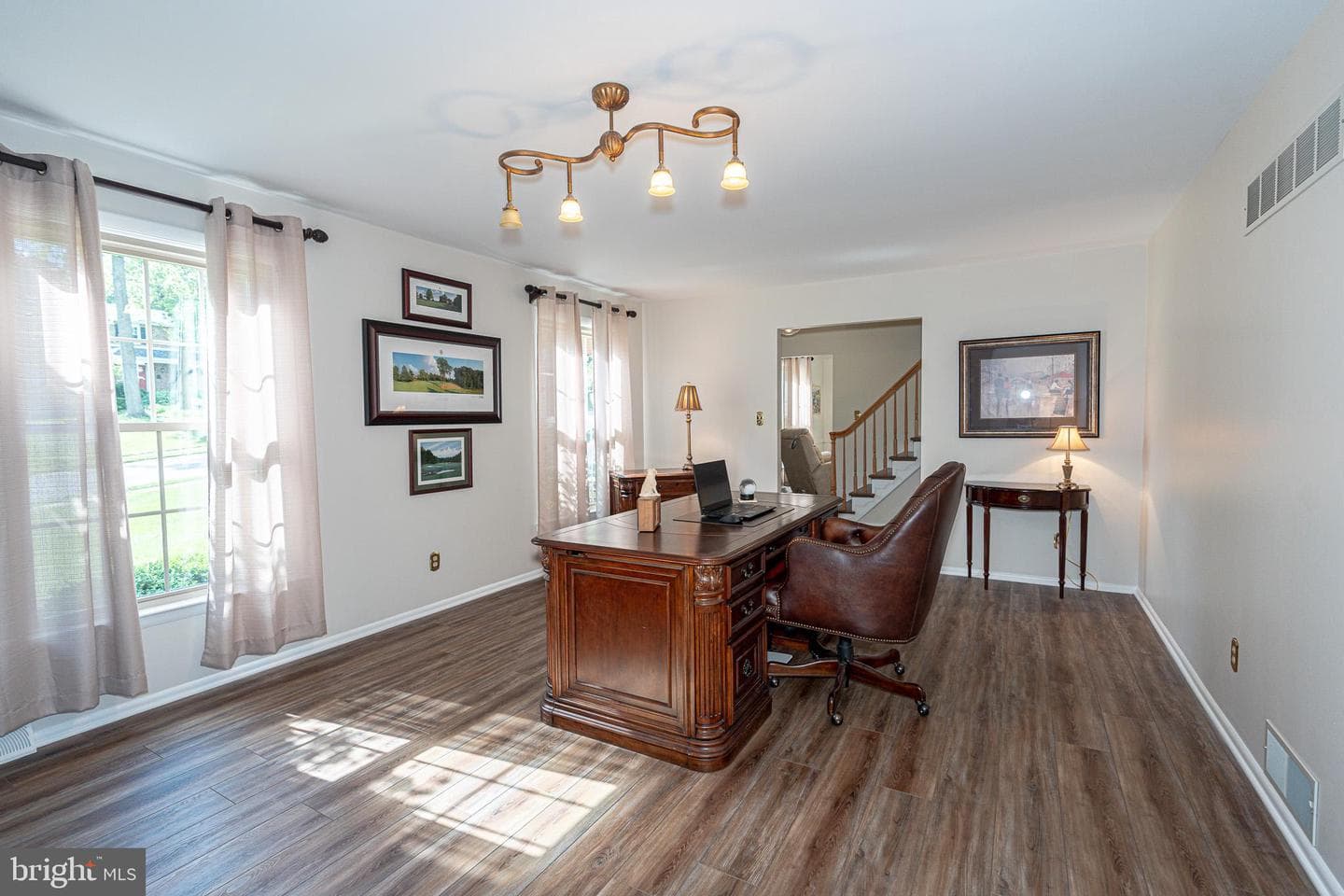 3515 Harrowgate Road photo 20