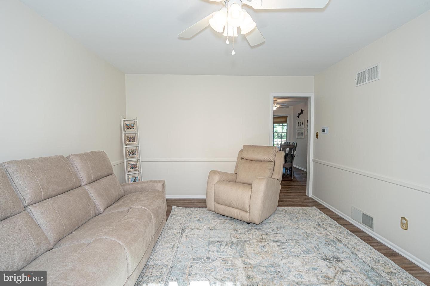 3515 Harrowgate Road photo 24
