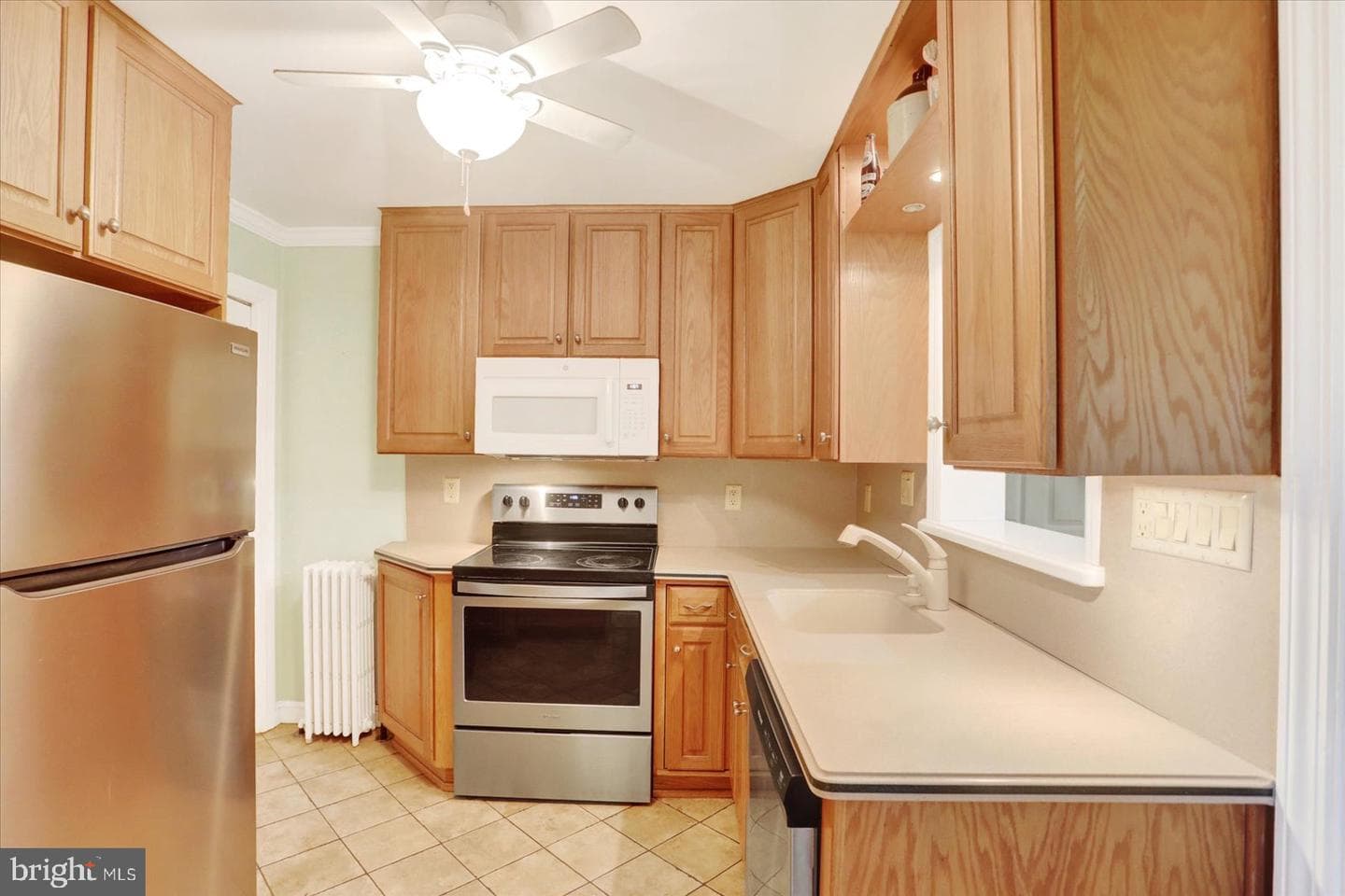111 N Vernon Street photo 7