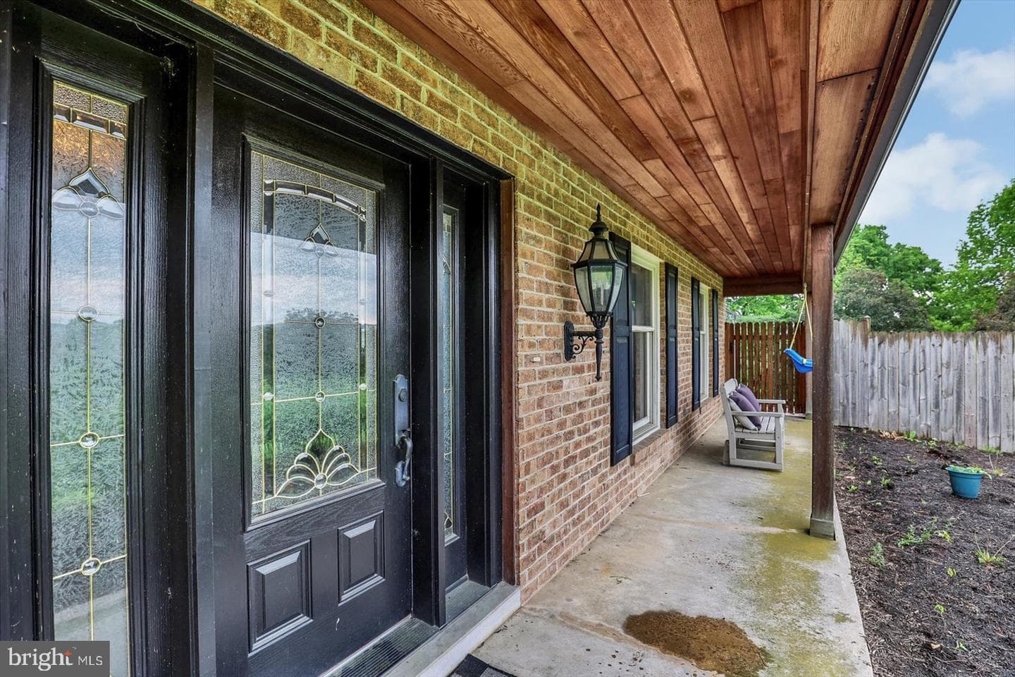 540 Laurel Terrace photo 9