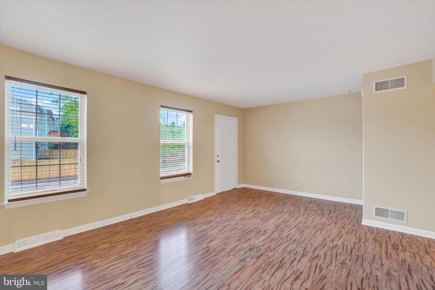 220 White Dogwood Drive photo 4