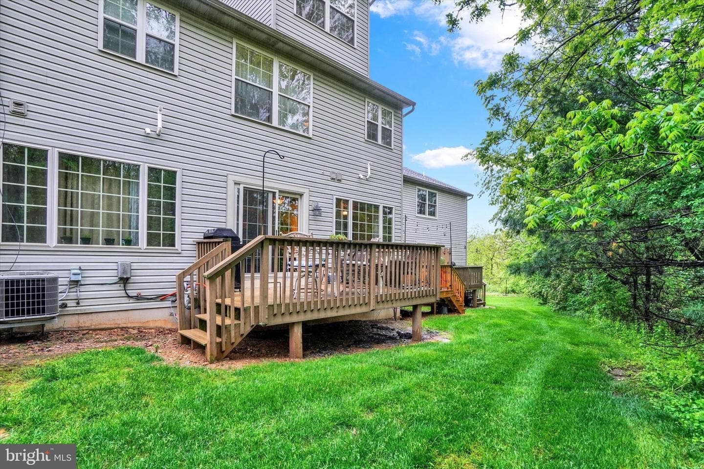 540 Bridle Path photo 28