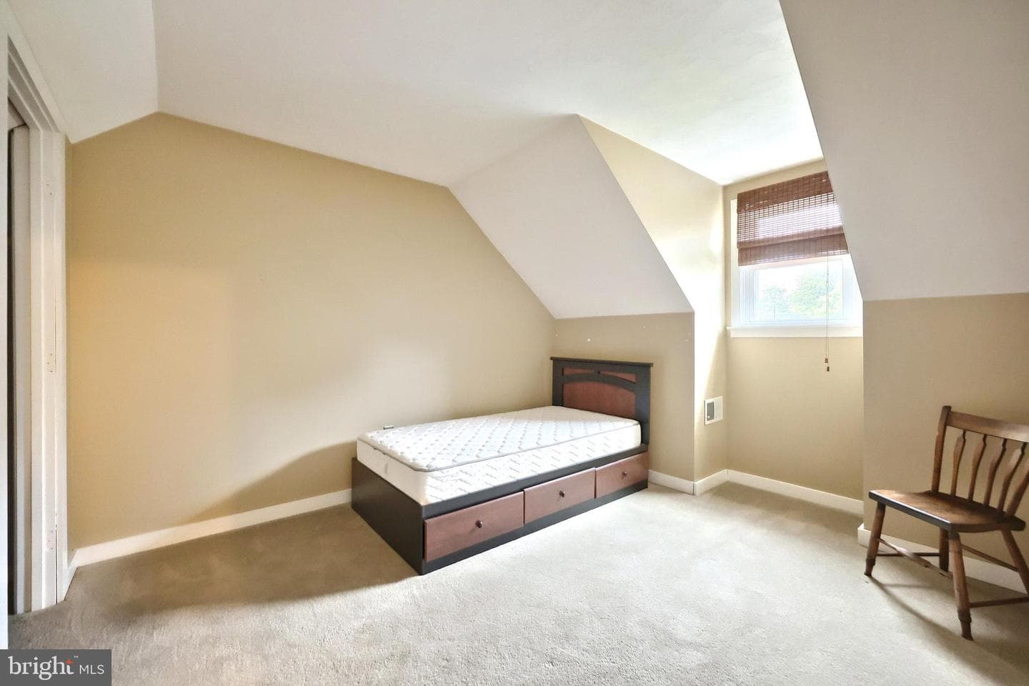 514 Hartman Avenue photo 23