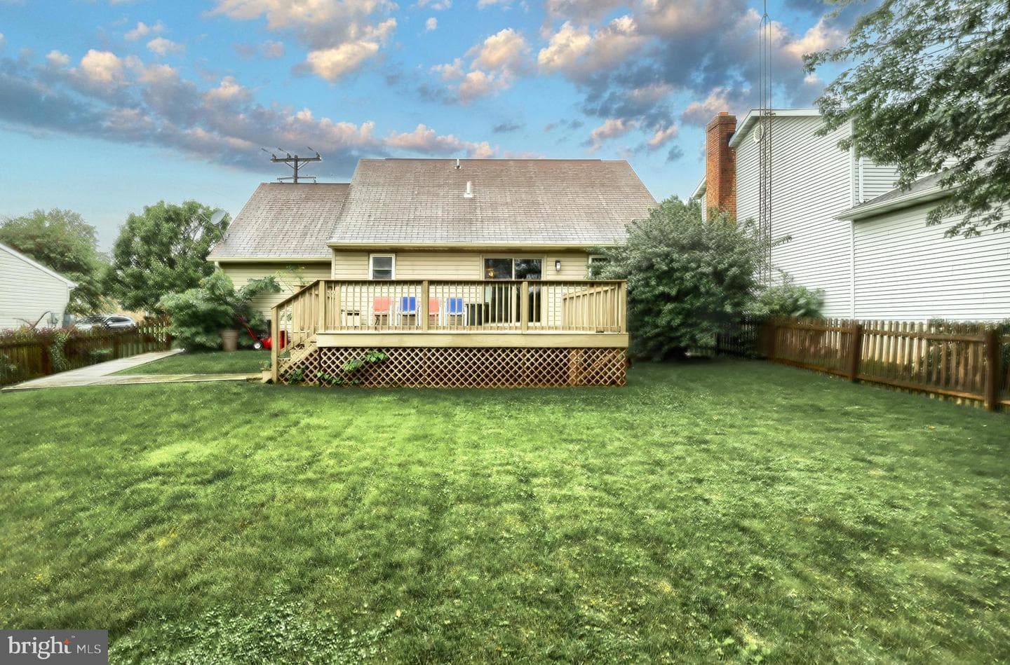 514 Hartman Avenue photo 6