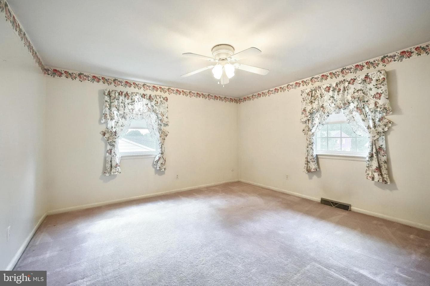 1840 Lilac Road photo 24