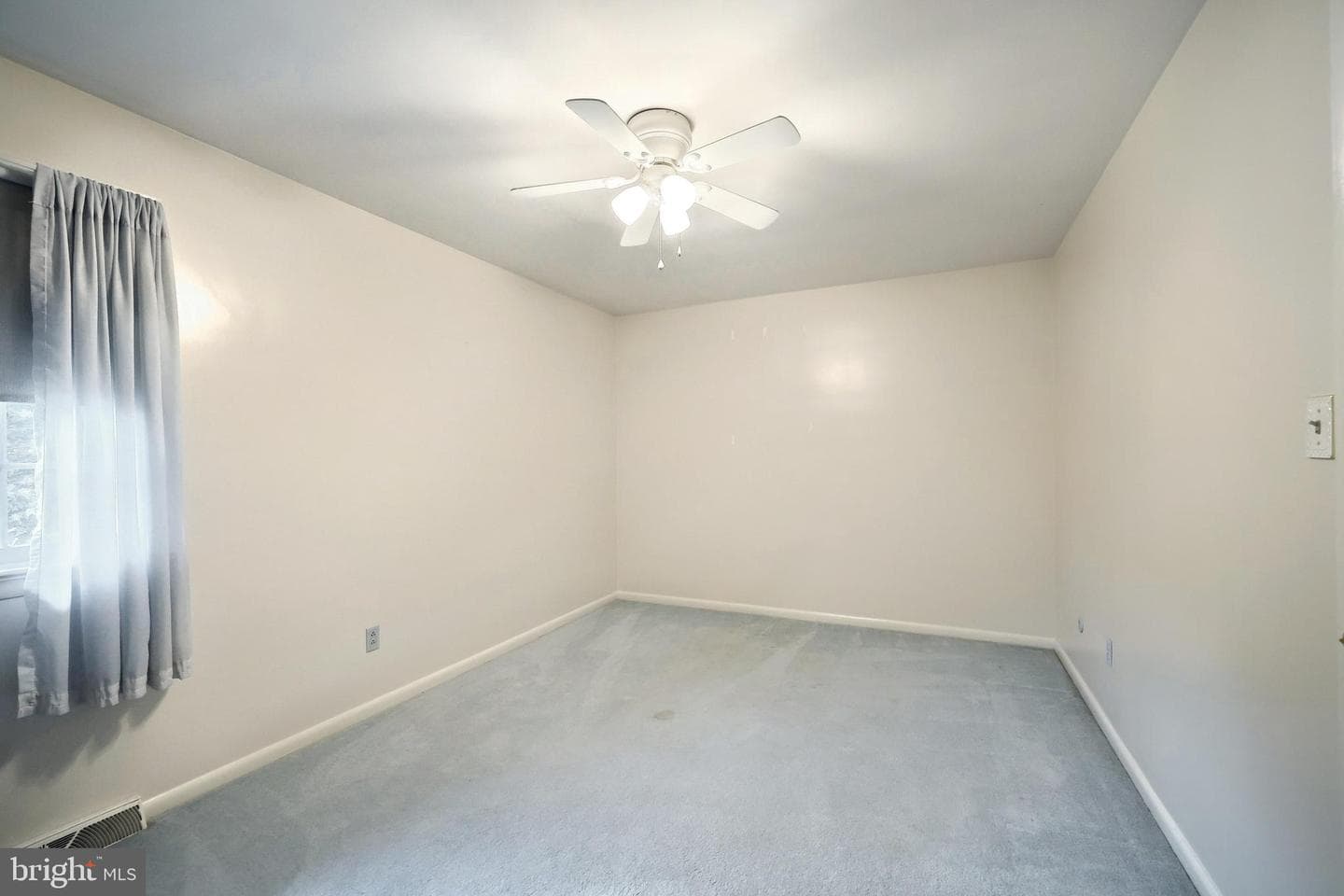1840 Lilac Road photo 27