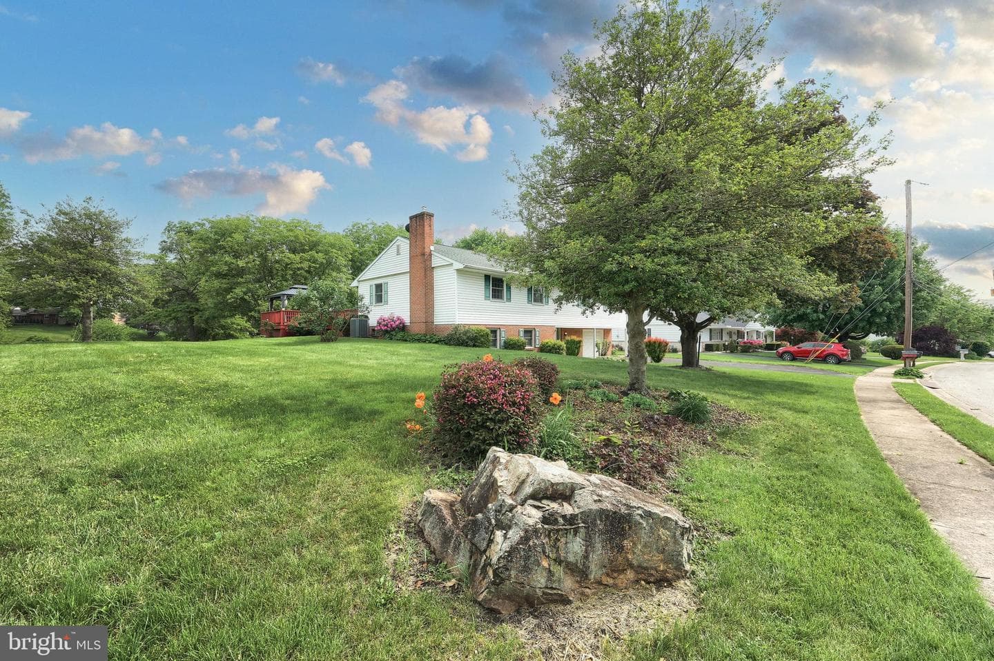 1840 Lilac Road photo 8