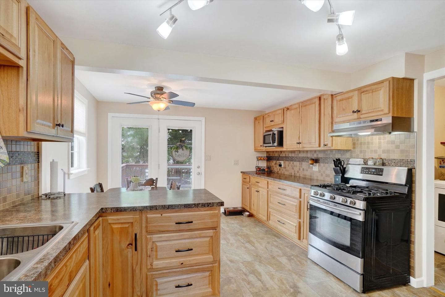 3020 Lark Drive photo 11