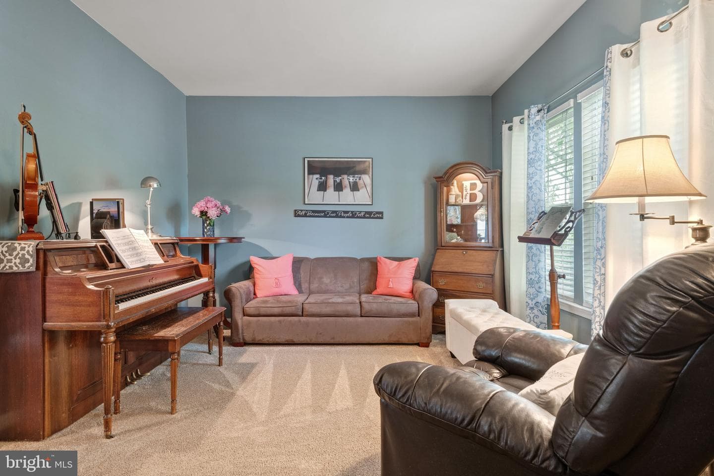 17365 Norland Way photo 5