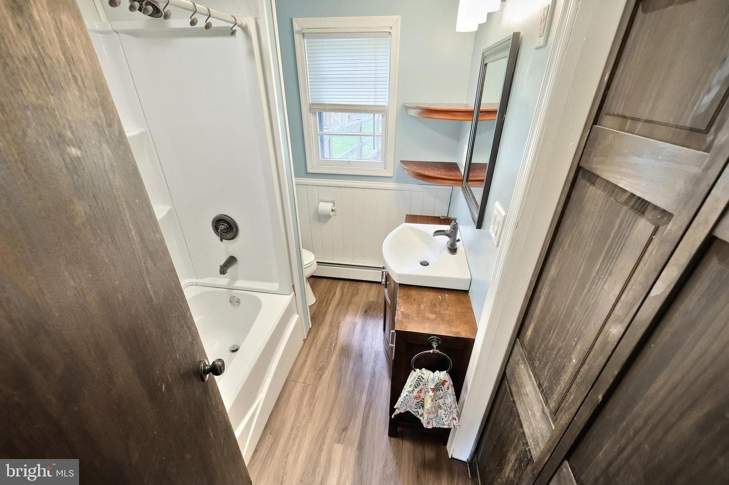 2040 Grandview Road photo 18