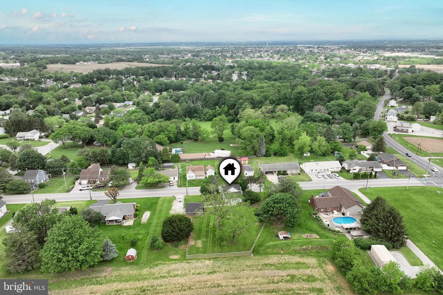 2040 Grandview Road photo 32