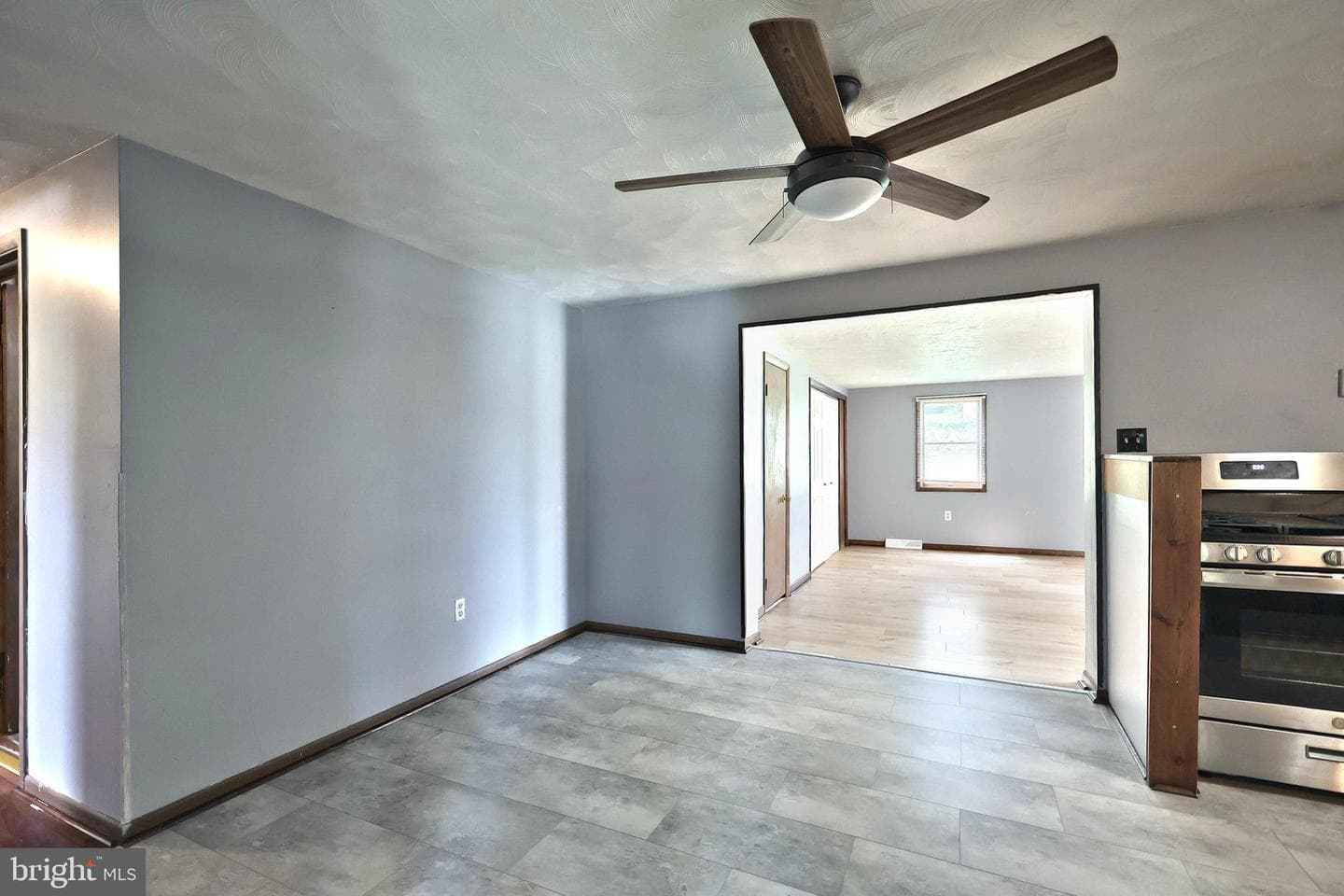 2474 Kotur Avenue photo 18