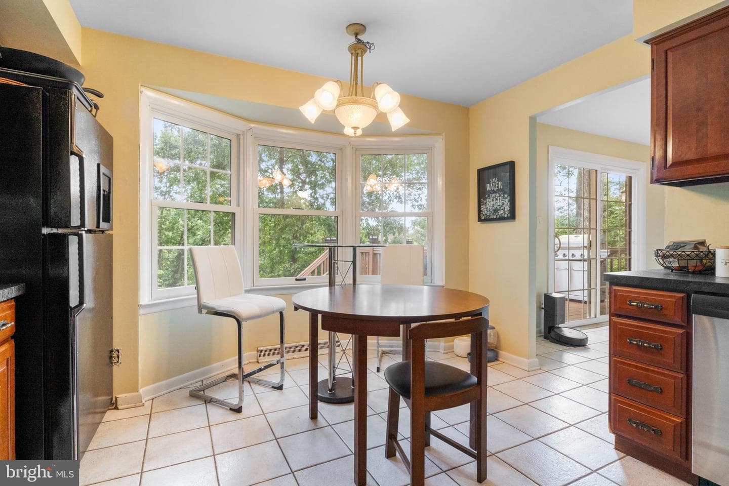 2648 Cambridge Road photo 10