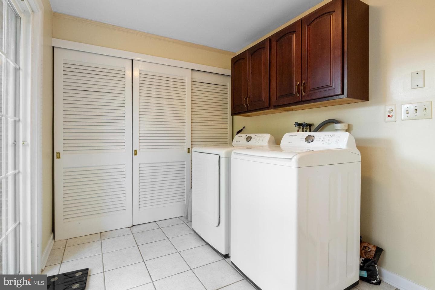 2648 Cambridge Road photo 11