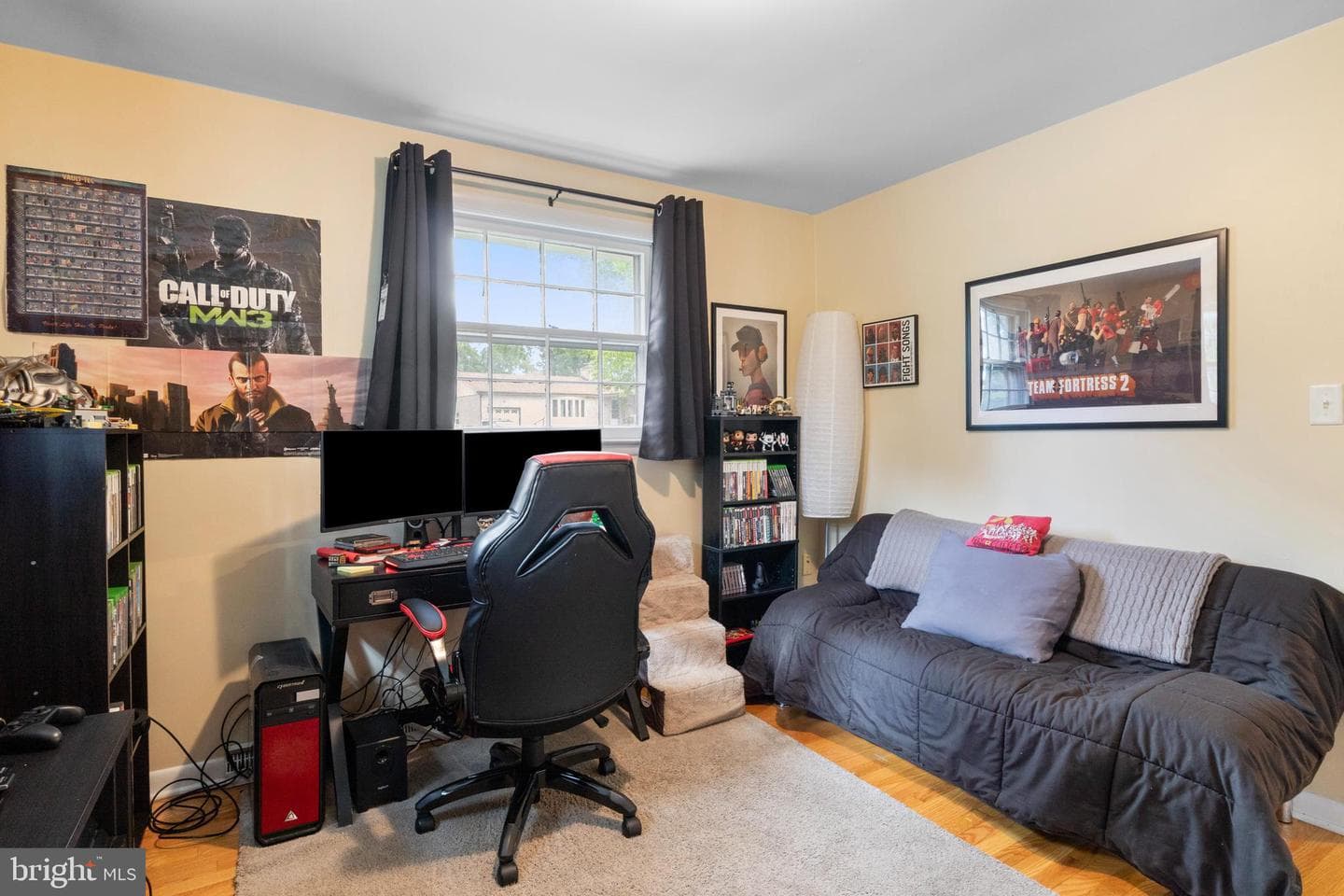2648 Cambridge Road photo 25