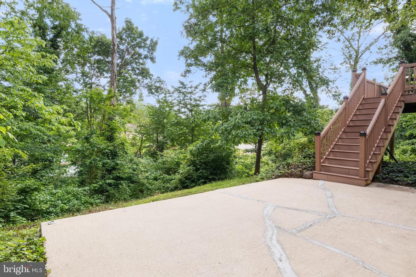 2648 Cambridge Road photo 37