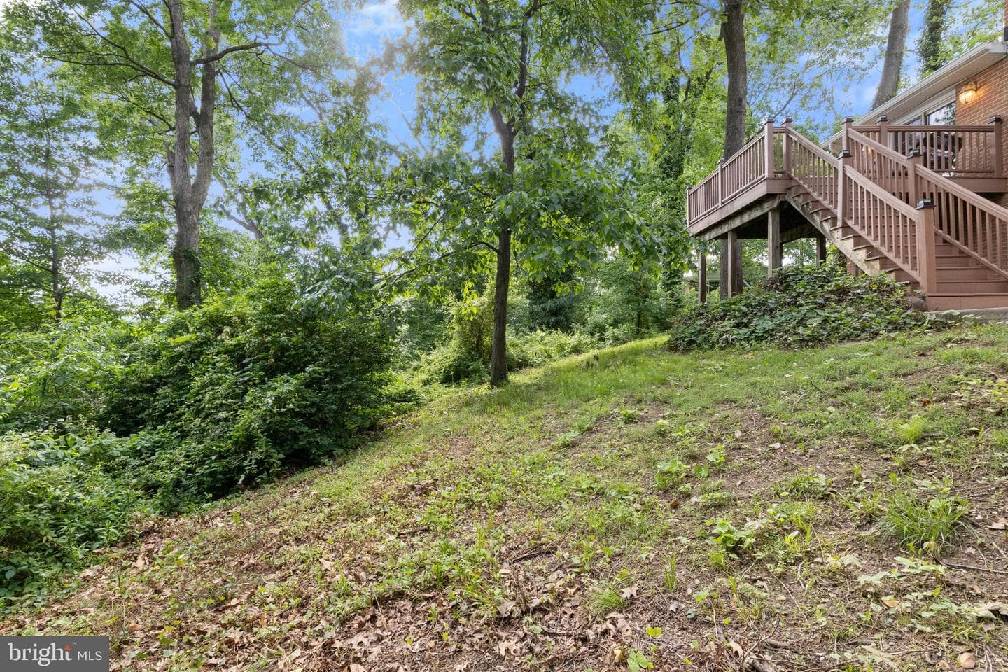 2648 Cambridge Road photo 39