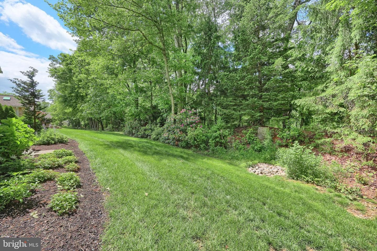 2124 Tall Oaks Lane photo 4
