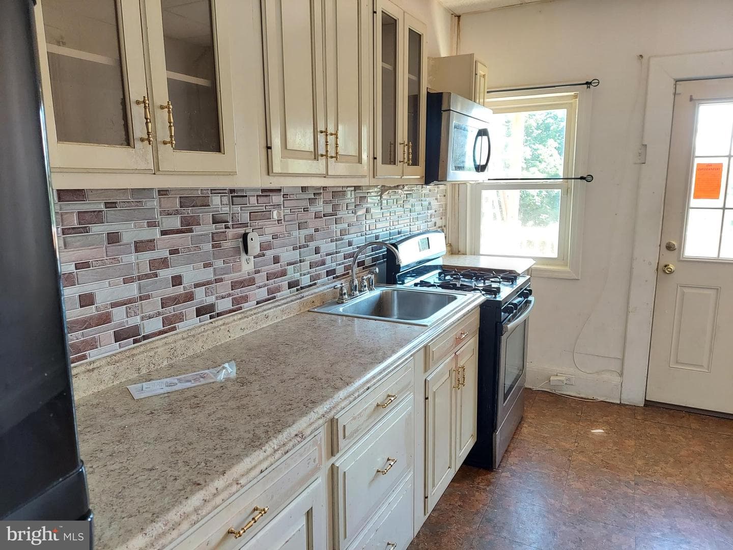 343 N Newberry Street photo 6