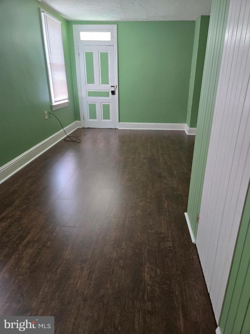 1151 E King Street photo 5