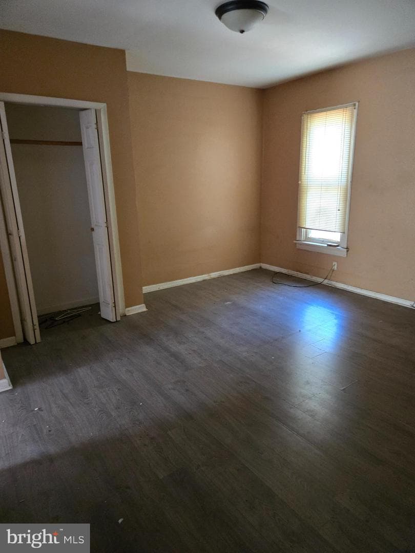 1151 E King Street photo 8