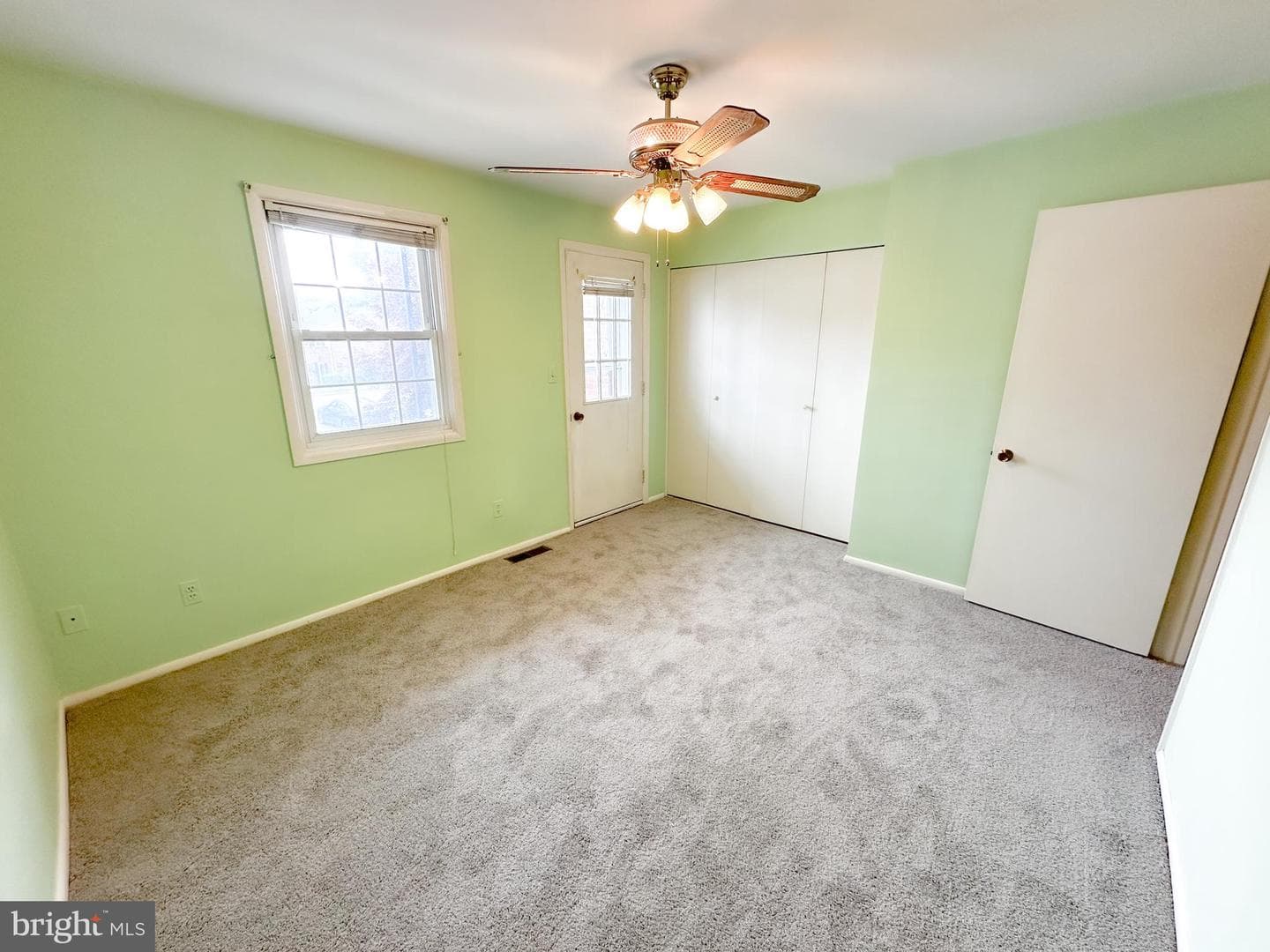 737 Hardwick Place photo 11