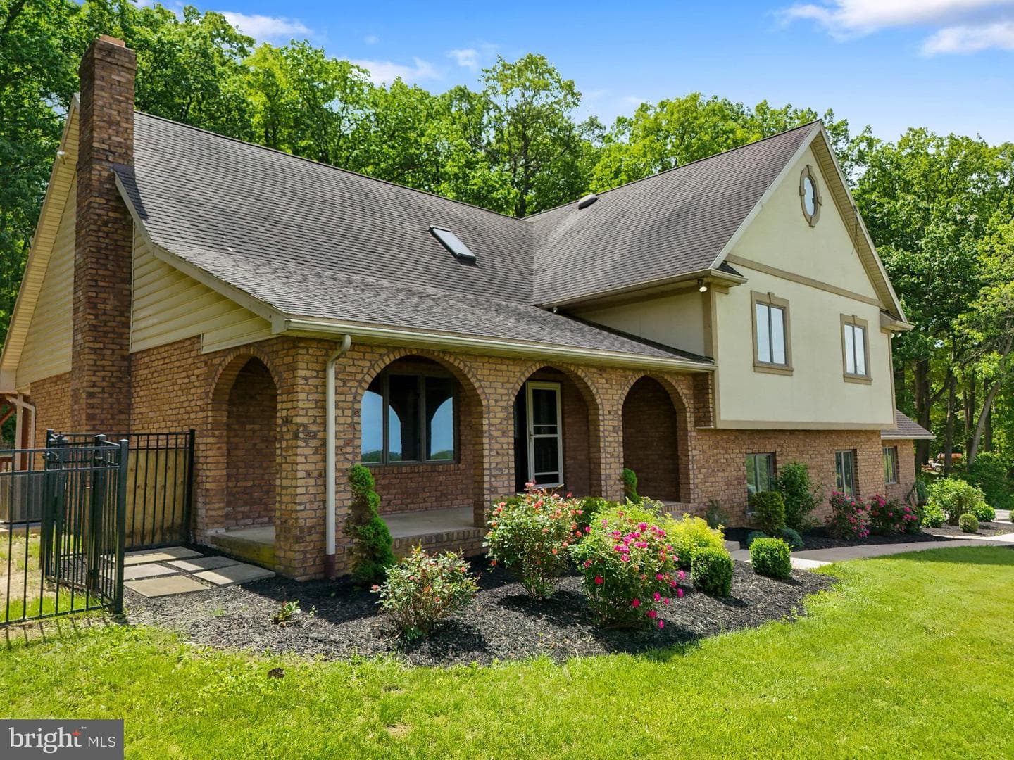 2855 Springwood Road photo 4