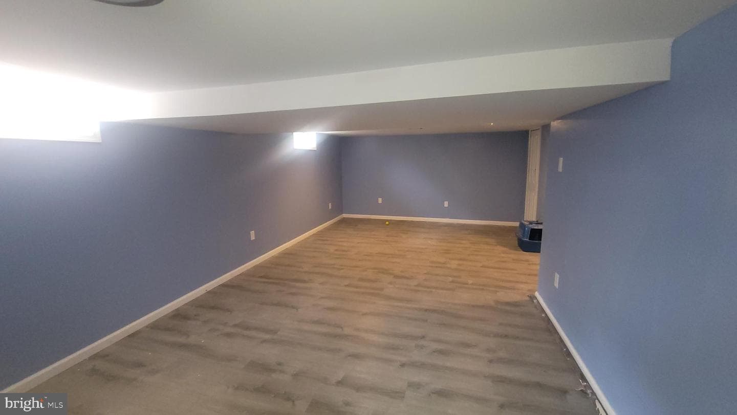 2381 Sunset Lane photo 9