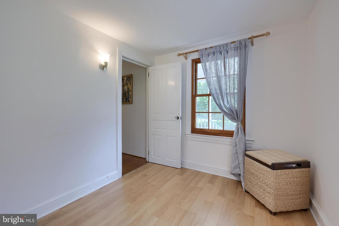 10 Stella Avenue photo 21