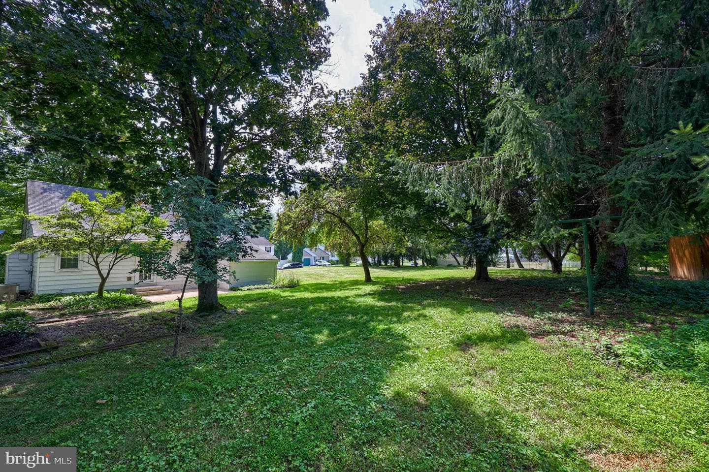 10 Stella Avenue photo 34