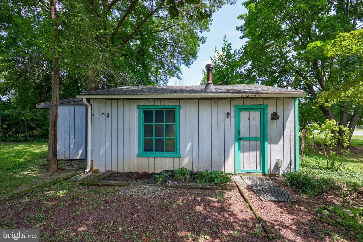 10 Stella Avenue photo 38