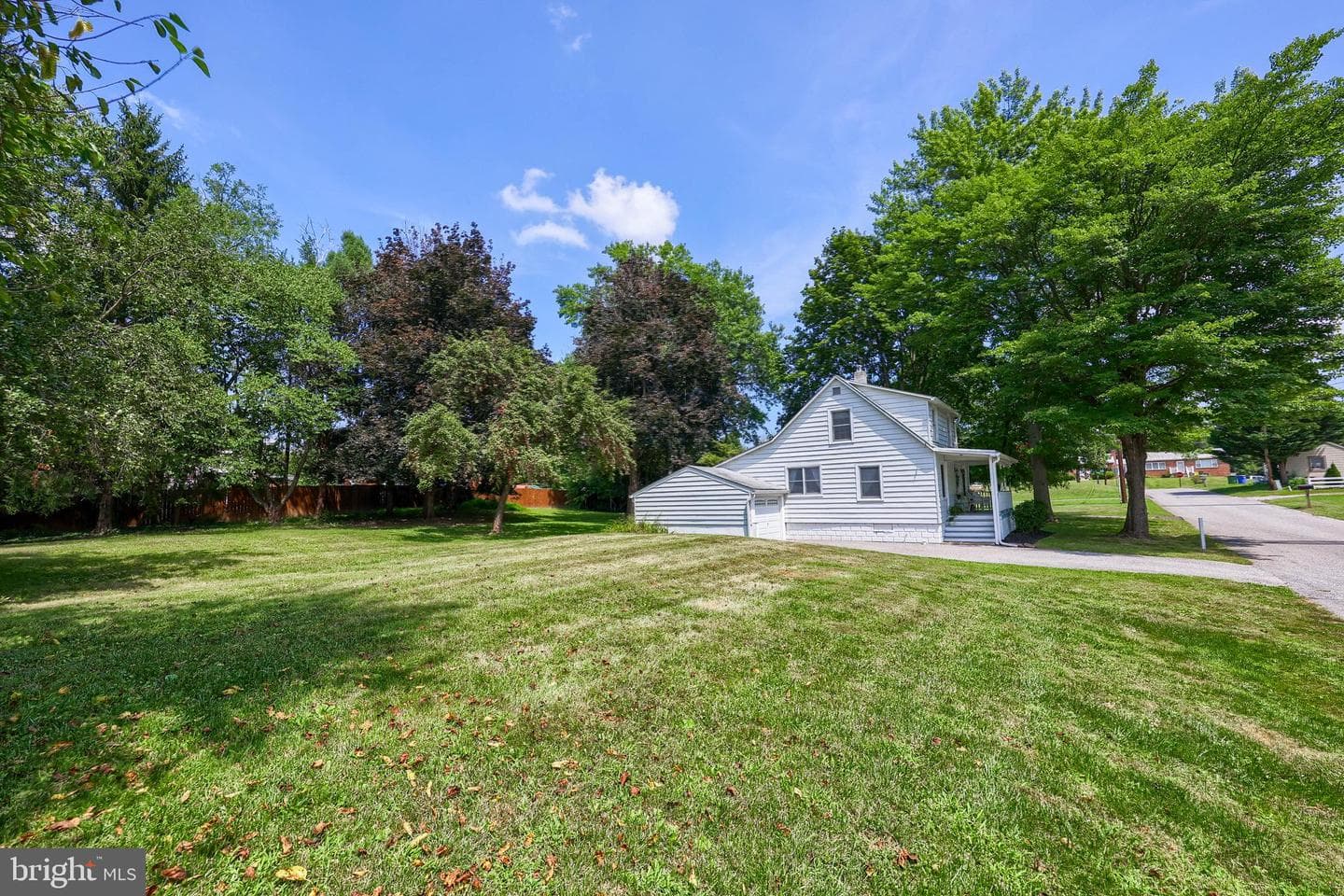 10 Stella Avenue photo 40
