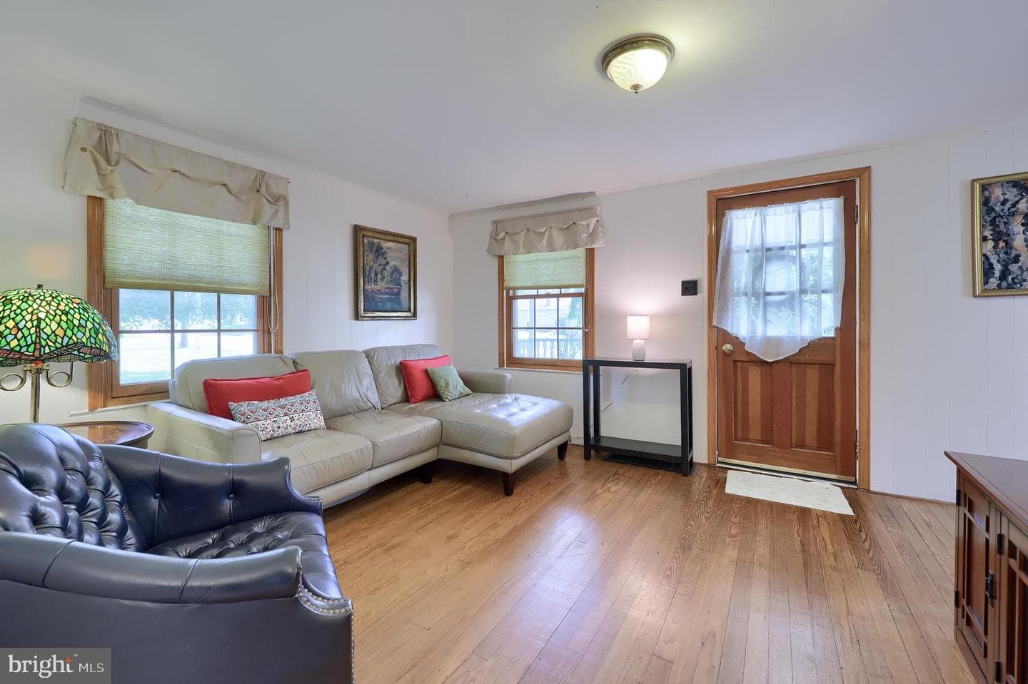 10 Stella Avenue photo 7