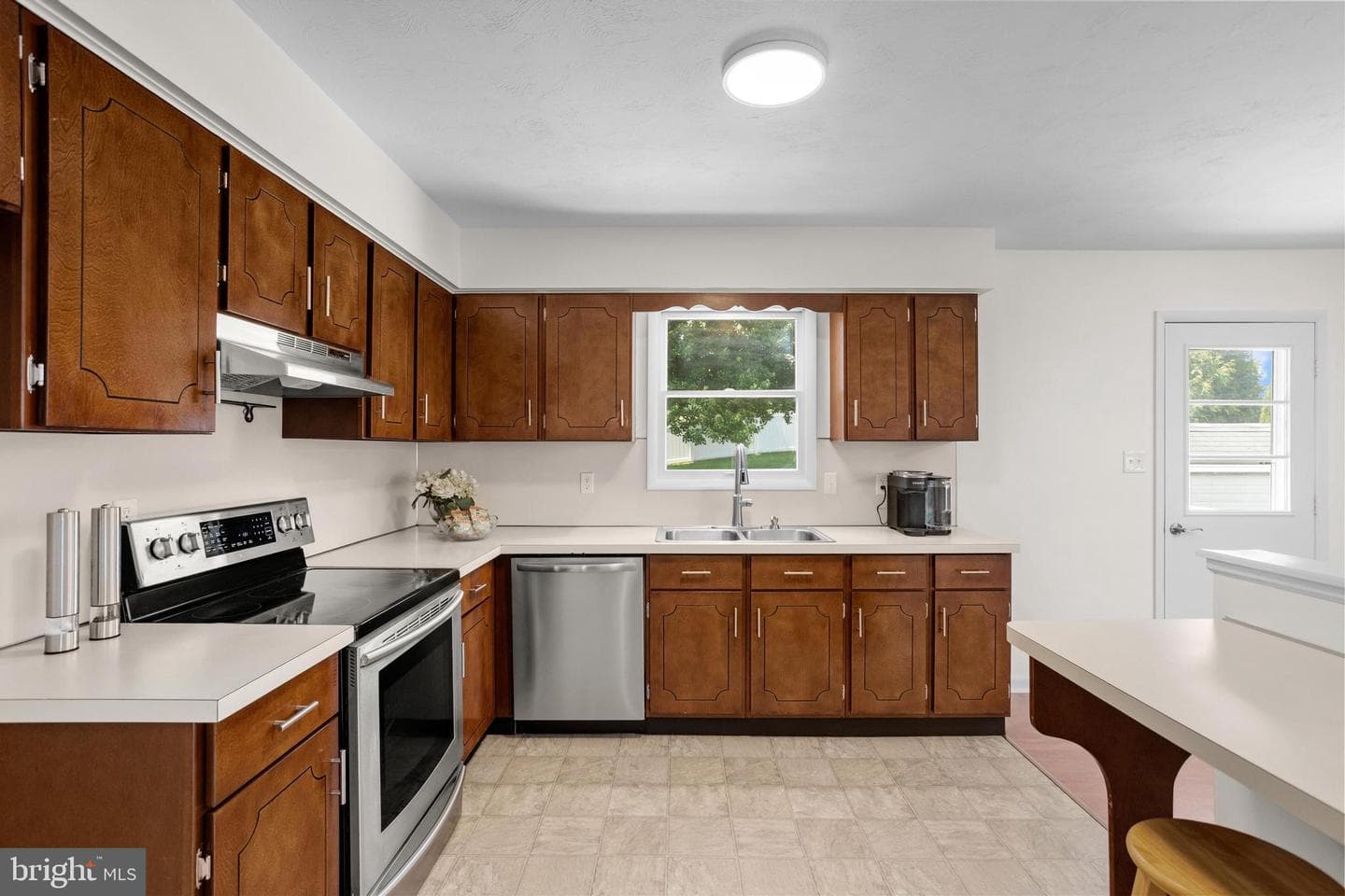 244 Lena Drive photo 13