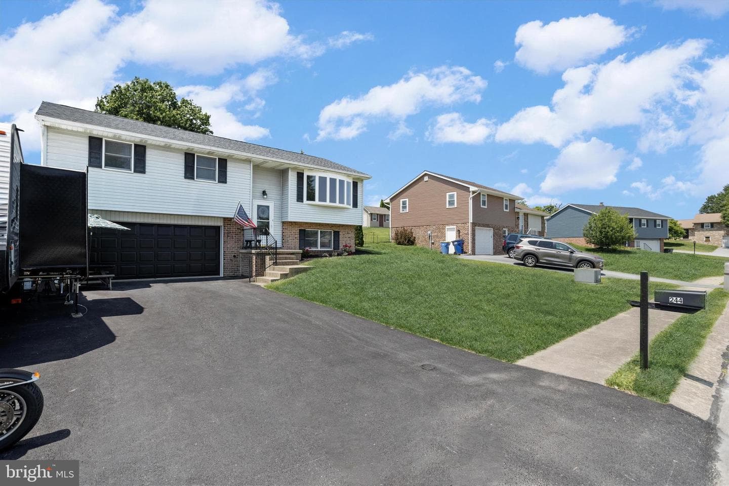 244 Lena Drive photo 4