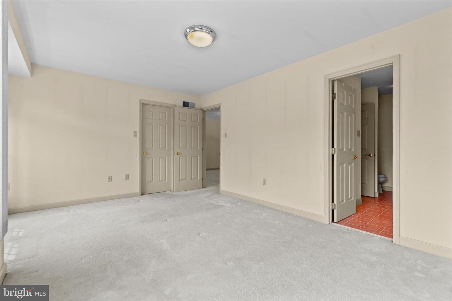 269 Willis Road photo 38