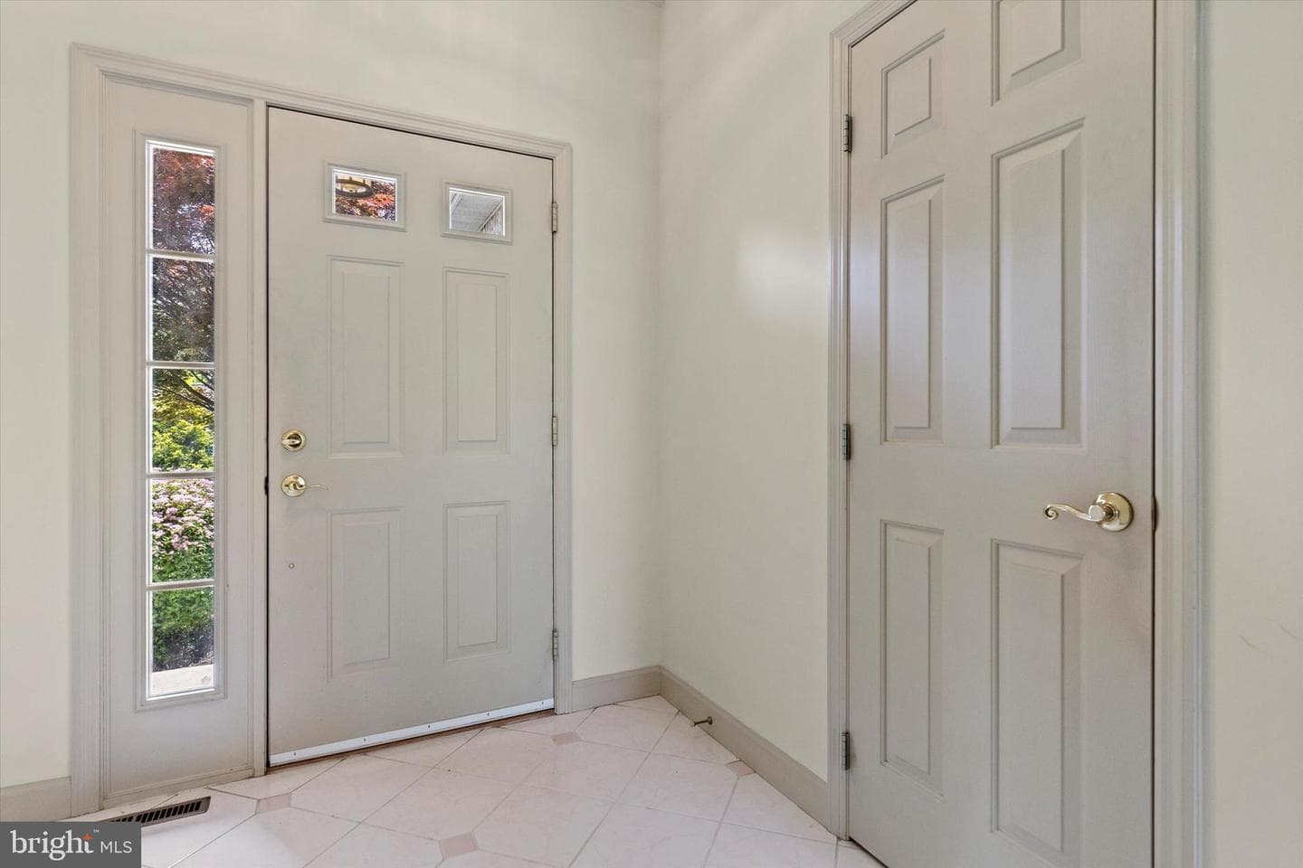 269 Willis Road photo 47