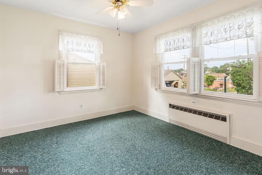 218 Main Street N photo 14