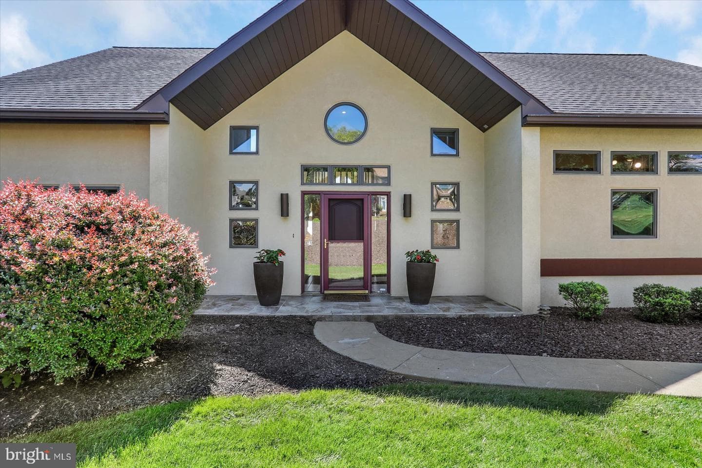 3350 Saint Johns Court photo 3