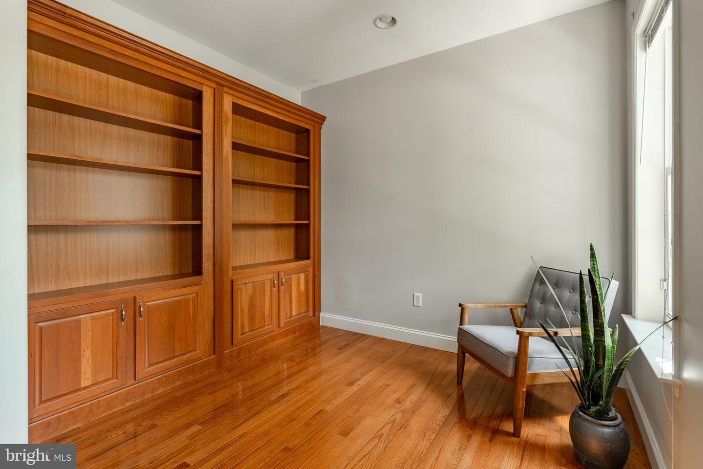 804 Sage Hill Drive photo 8