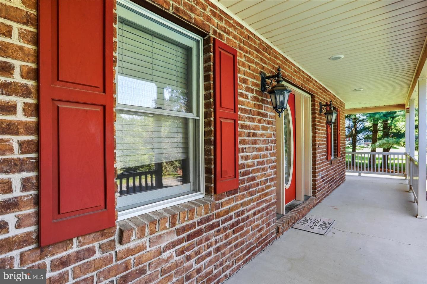 63 Lindsay Lane photo 13