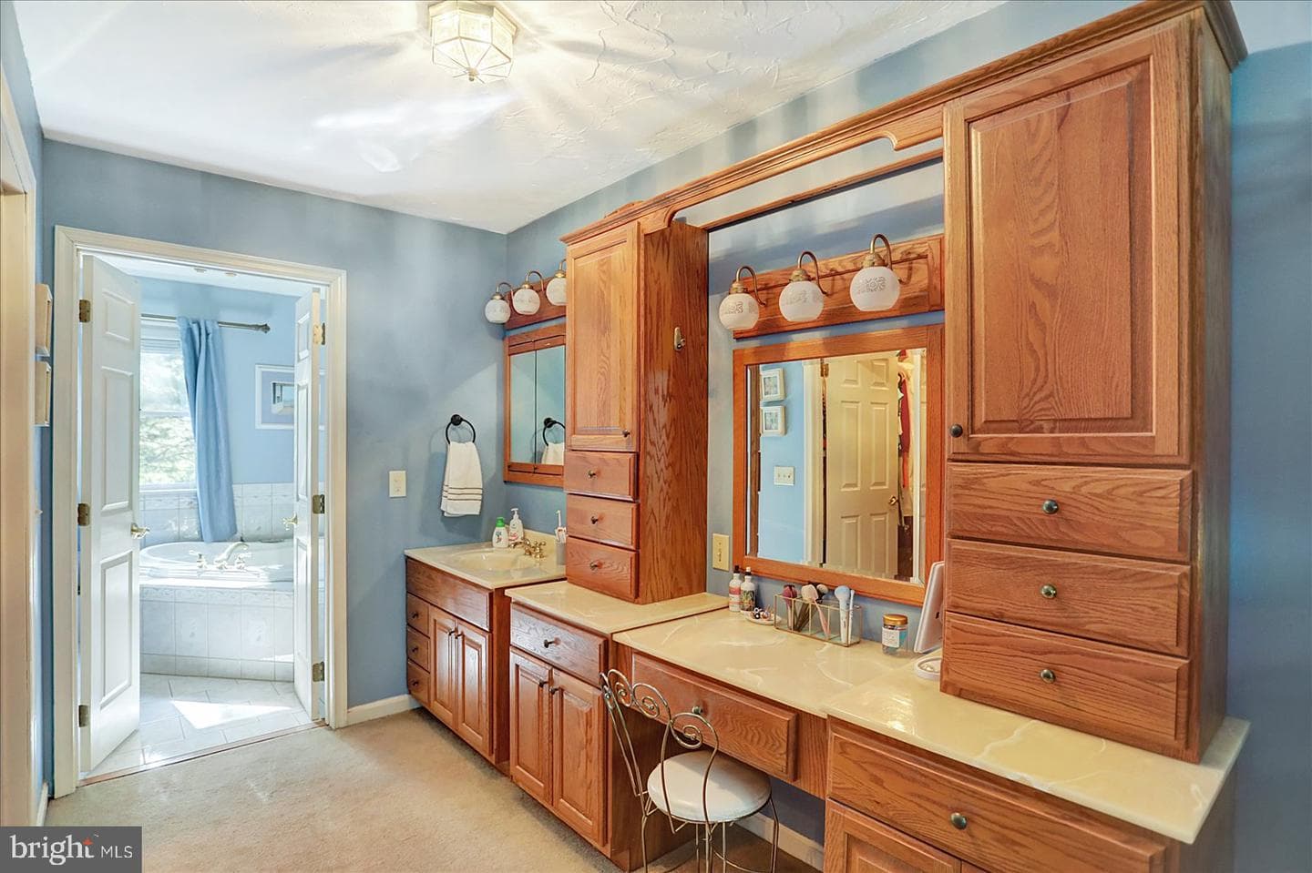 63 Lindsay Lane photo 26