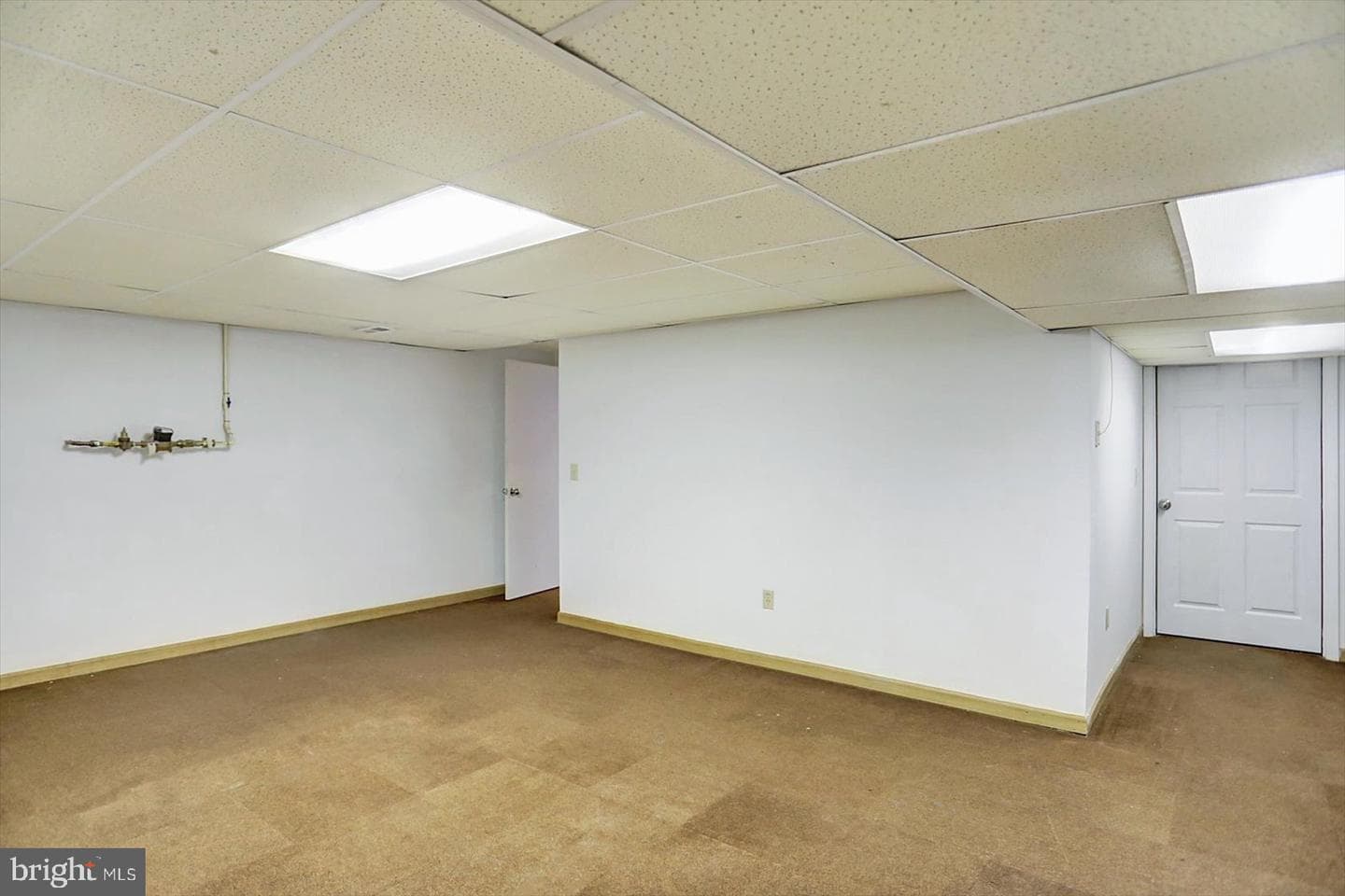 63 Lindsay Lane photo 32