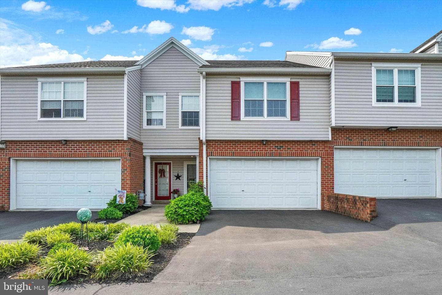 2325 Slater Hill Lane E #39 photo 1