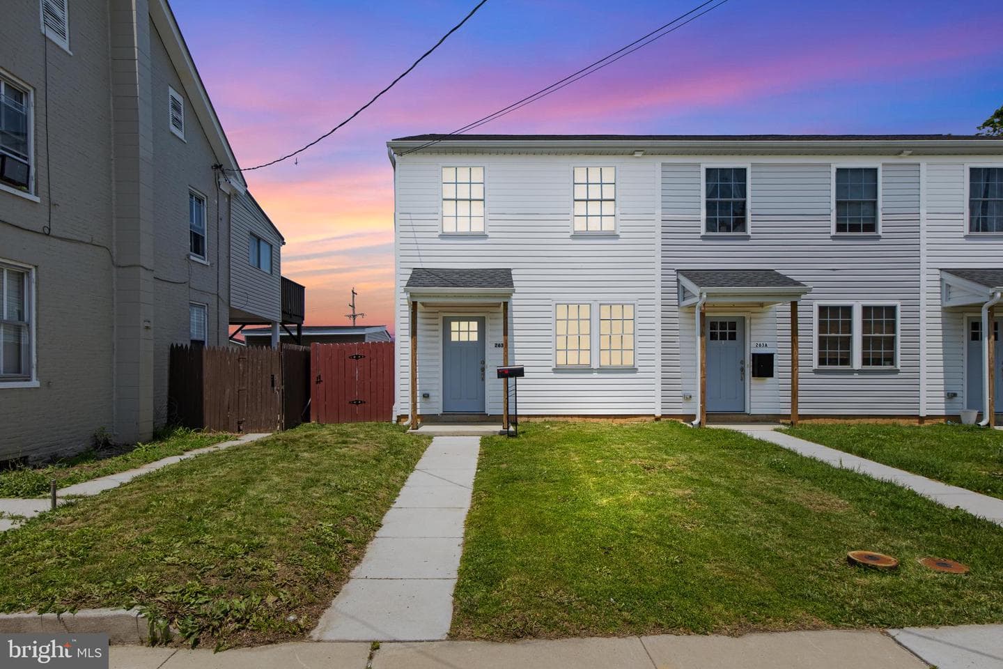 263b 3rd Street