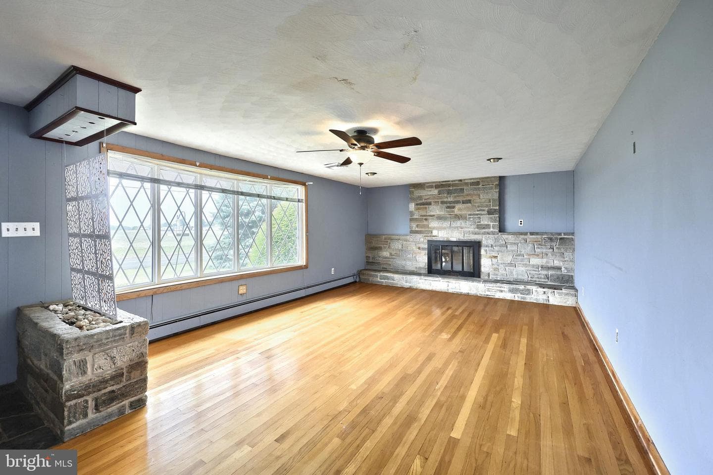 406 Campbell Road photo 19