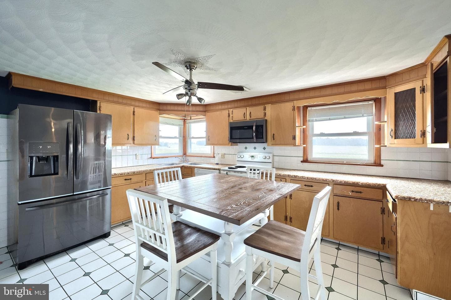 406 Campbell Road photo 22