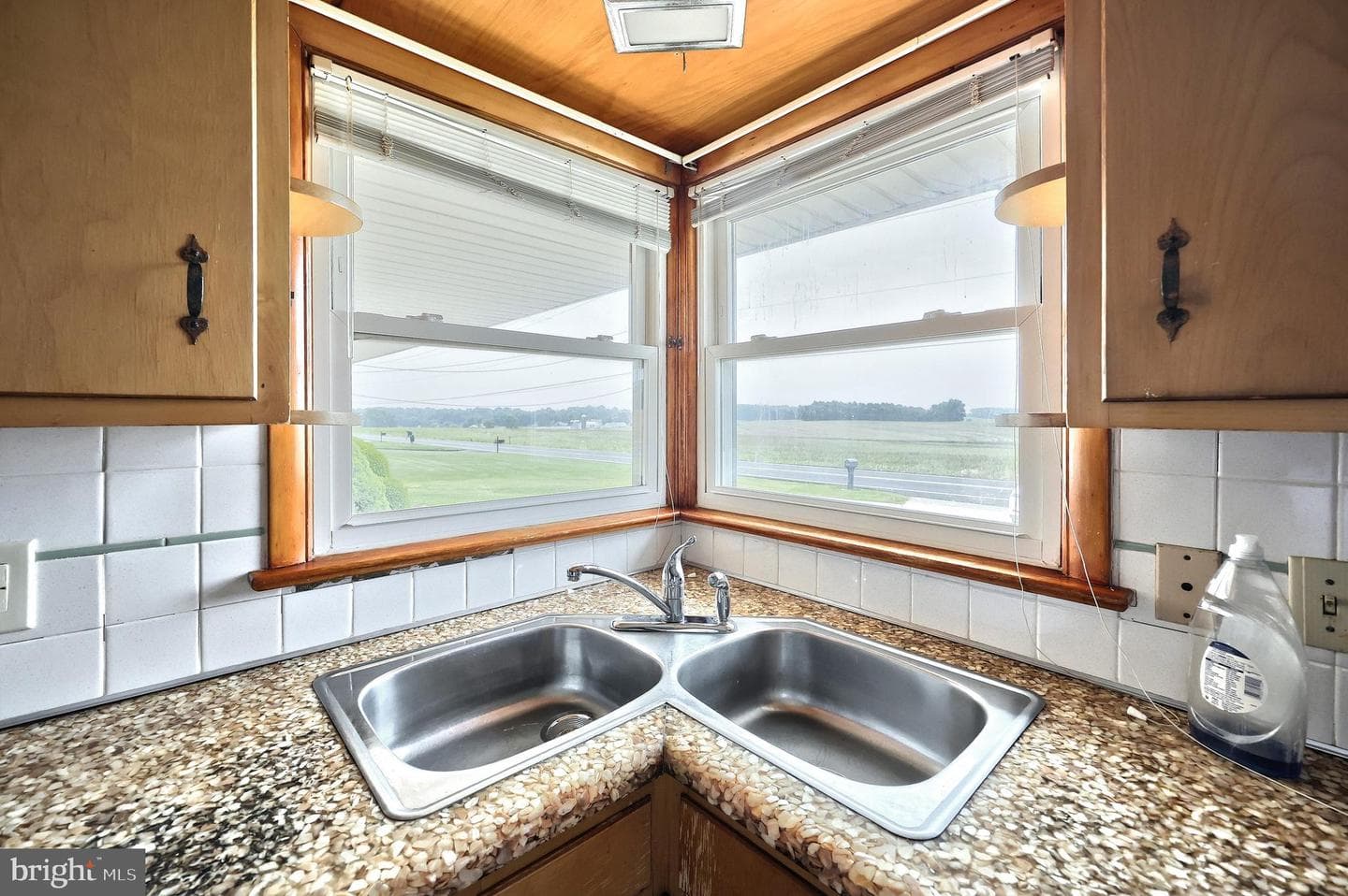 406 Campbell Road photo 24